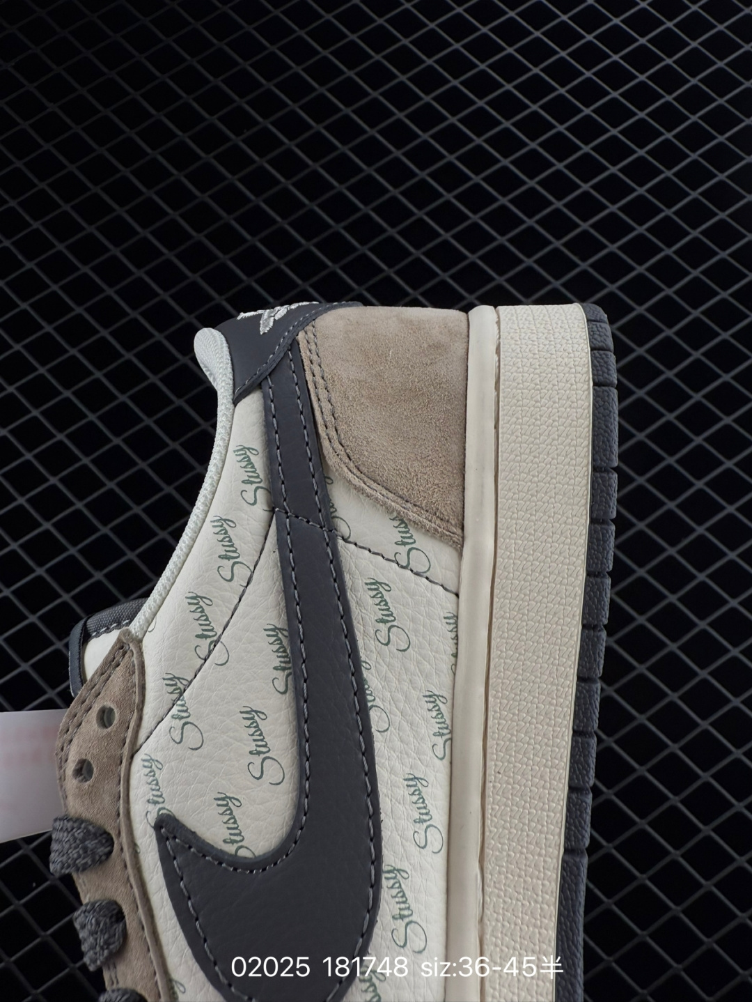 Travis Scott x Fragment Design x Jordan Air Jordan 1 Low OG SP